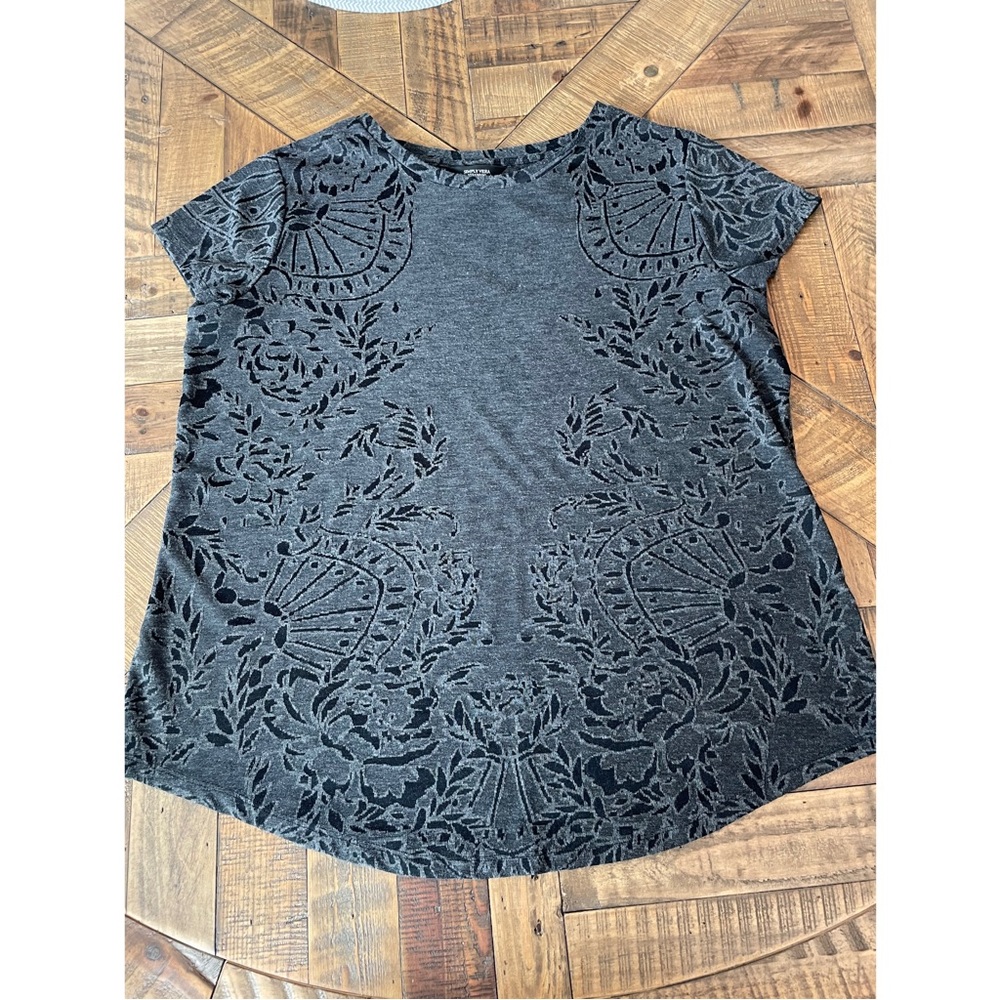 Patterned Short Sleeve Tee